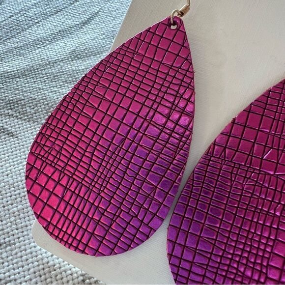Nickel & Suede Full Grain Leather Nickel Free Textured Fuchsia Teardrop Earrings - Picture 10 of 12